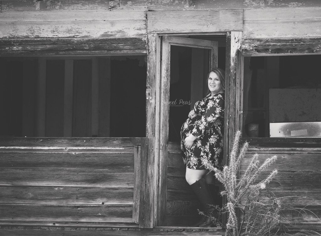 Kingman Arizona Maternity Photographer 