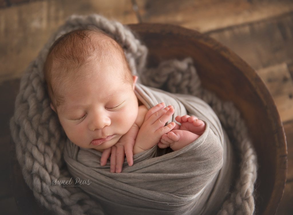 Kingman AZ Newborn Photographer Fresh 48 and Newborn Sessions