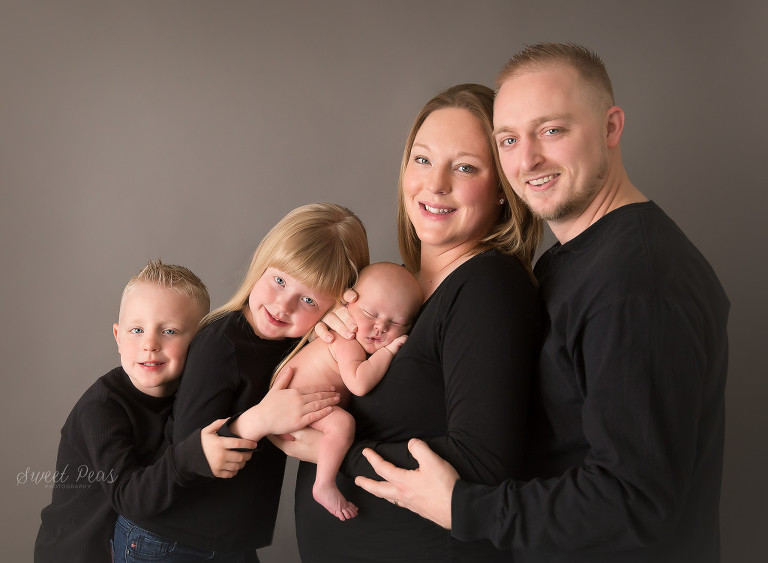 Kingman Family Photographer newborn photos