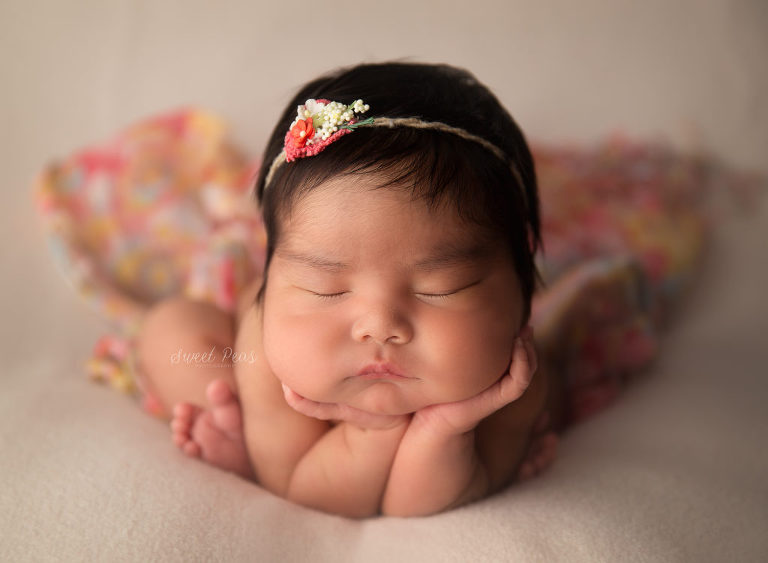 Kingman Arizona Newborn Photographer Baby Elina froggy pose baby with hair