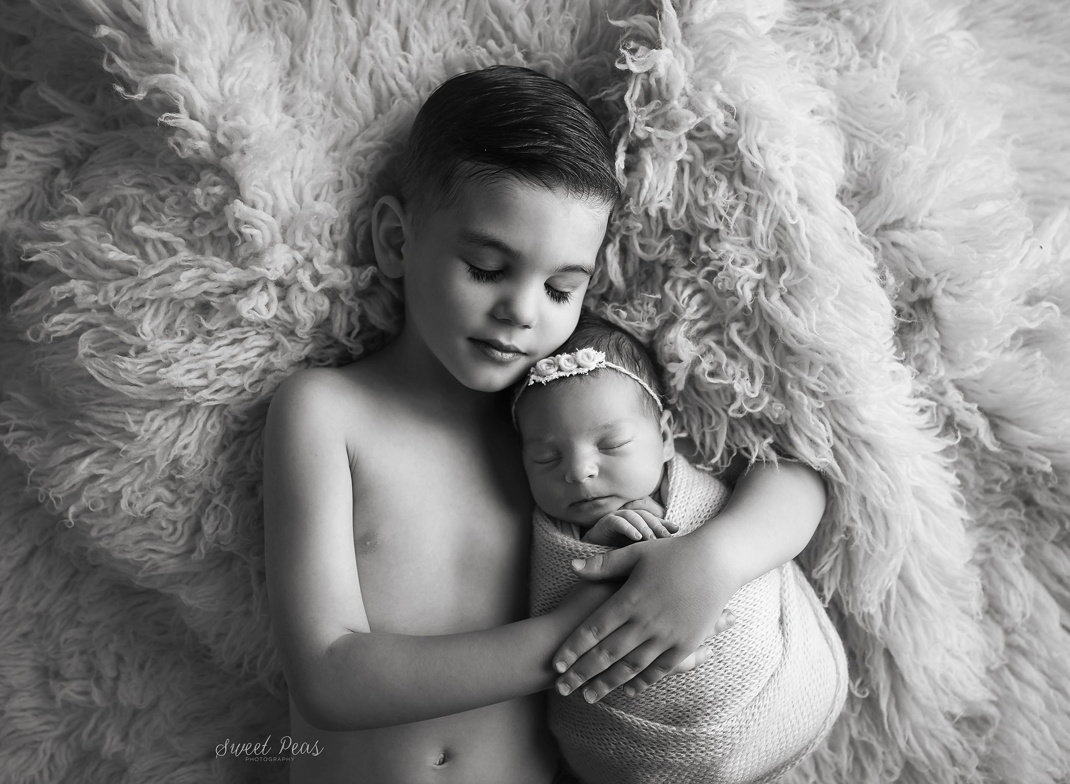 Northern Arizona Newborn Photographer siblings